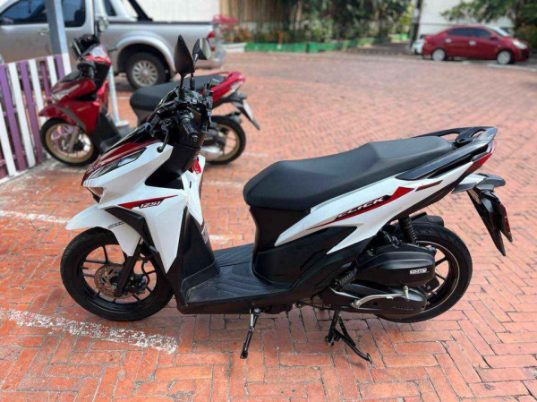 Honda click i 125